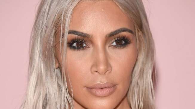 Kim Kardashian Kini Mirip Daenerys Targaryen "Game of Thrones"