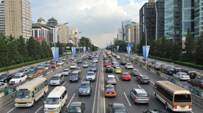 Suasana lalu-lintas di Beijing, Ibu Kota Cina. [Shutterstock]
