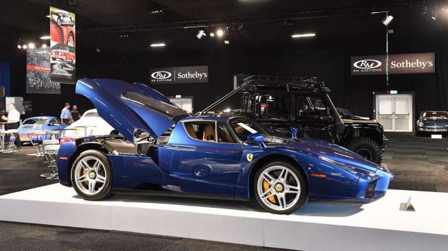 Ferrari Enzo Berwarna Biru Ini Laku Rp31,5 M