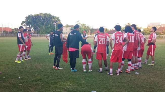 Ini Cara Maman Antisipasi Permainan Menyerang Bali United