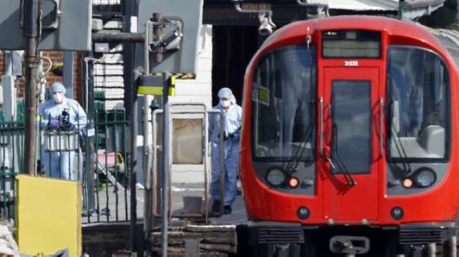 Ledakan Bom di Kereta London, Polisi Tahan Seorang Pemuda