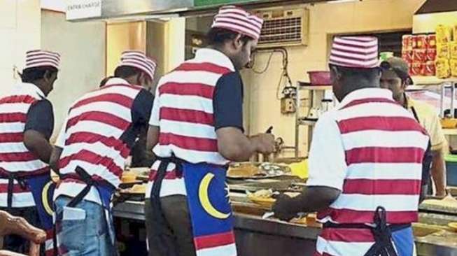 Pekerja Restoran India Pakai Celemek Bendera Malaysia