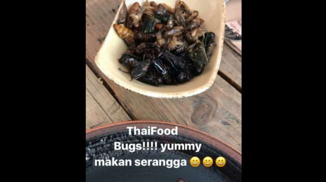 Maia Dan El Makan Kecoa Goreng Di London