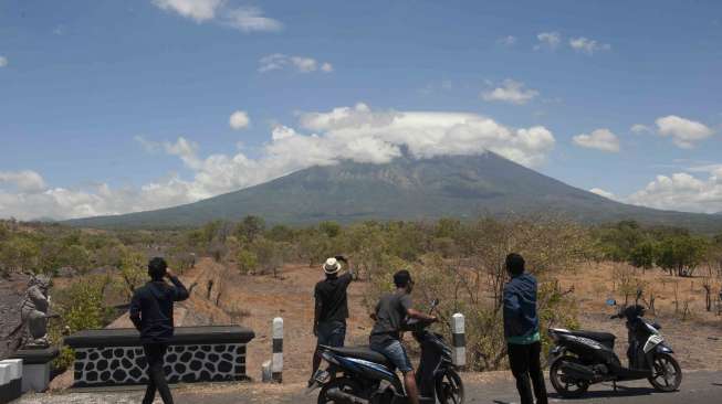 Bali United Kirim Pesan Solidaritas untuk Pengungsi Gunung Agung