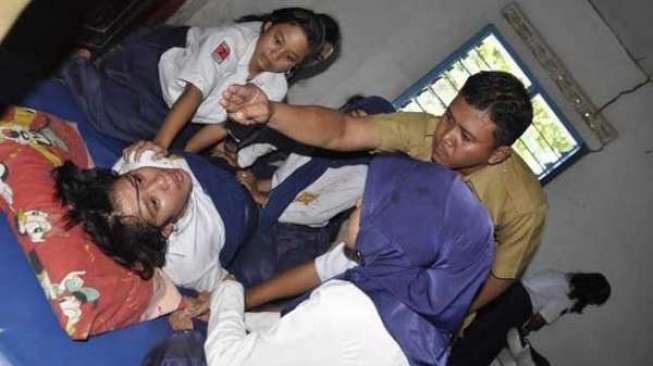 Puluhan Siswa SMP 2 Jayapura Kesurupan Selama Tiga Hari