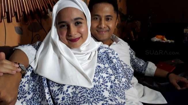 Potret Mesra Hengky Kurniawan Riding Bareng Istrinya, Warganet: So Sweet!