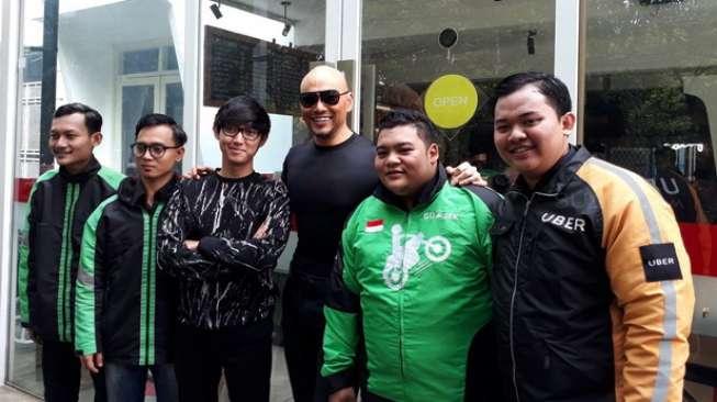 Produseri Band "Geng Ojol", Ini Alasan Deddy Corbuzier