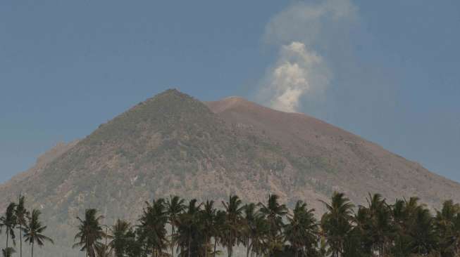 Tiga Pesawat Nirawak Dikerahkan Pantau Gunung Agung