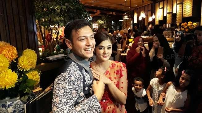 Kisah di Balik Cincin Lamaran Rifky Balweel-Biby Alraen