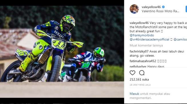 Valentino Rossi bermain motor trail. [Instagram@valeyellow46]