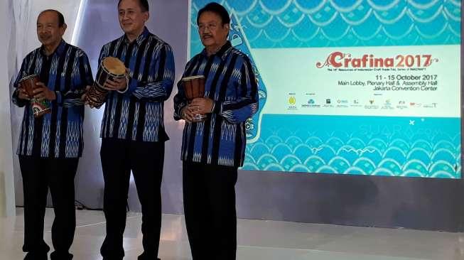 Resmikan Crafina 2017, Ini Pesan Triawan Munaf