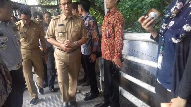 Sandiaga Hormat di Depan Kantor Luhut Saat Lari, Ada Apa?