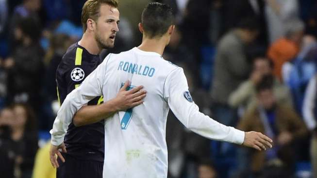 Dapat Jersey dari Ronaldo, Kane: "Dia Pemain Pujaan Saya"