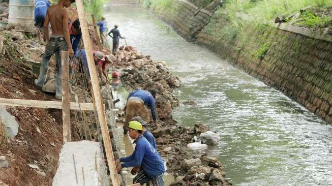 Mau Normalisasi Sungai, Ini Langkah yang akan Dilakukan DKI