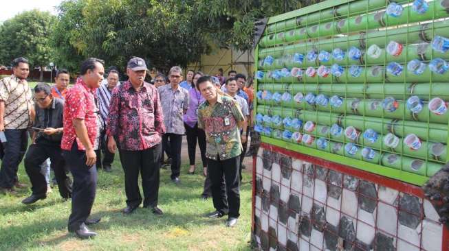 Menteri PUPR Kunjungi Bendungan Kuningan, Jawa Barat