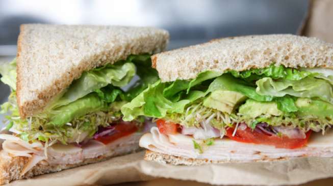 Ilustrasi sandwich rendah karbohidrat, sandwich sehat, sarapan sehat. (Shutterstock)