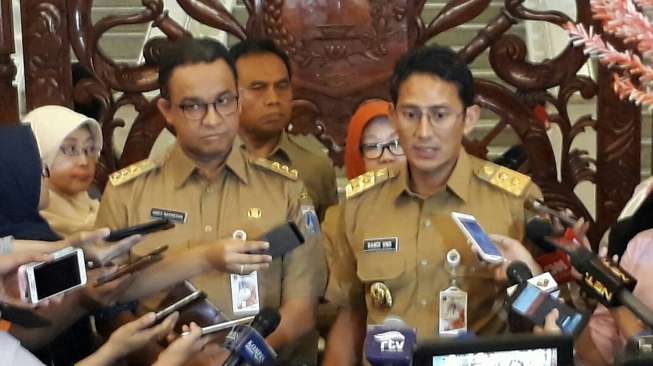 Sandiaga Gelar Sayembara Mencari Sepatu yang Cocok