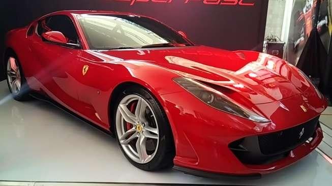 Beli Ferrari 'Tergila', Paling Cepat Sampai di Tangan Semester II