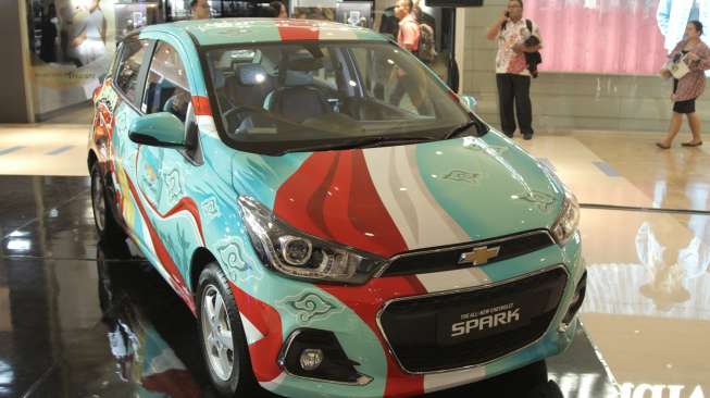 Bodi dan kabin Chevrolet Spark dimodifikasi batik. [Chevrolet]