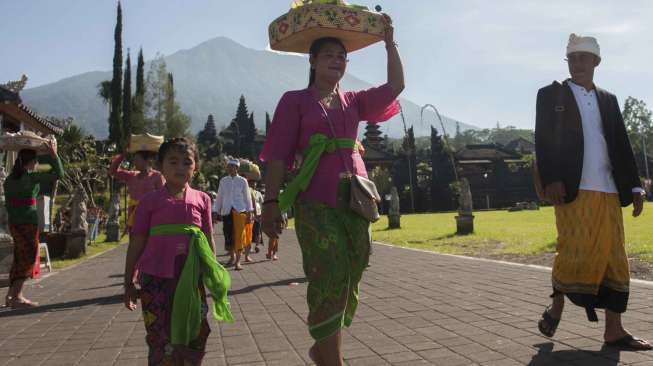 Hari Raya Galungan: Makna hingga Tradisi Perayaannya di ...