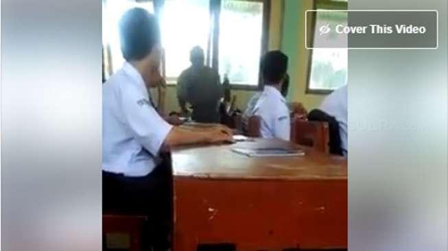 Kemendikbud: Video Pemukulan Murid Bukan Dilakukan Guru