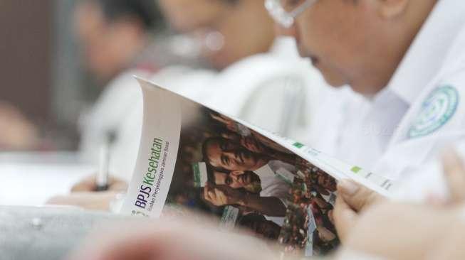Membahas upaya pengendalian defisit BPJS kesehatan. 