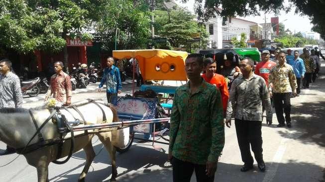 Kirab,Kahiyang dan Bobby akan Bertemu di Depan Warung Sate