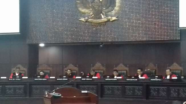 Voting Tegang, Guru Besar Unhas Terpilih Jadi Wakil Ketua MK