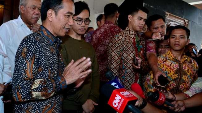 DIkritik Fahri Nikahan Kahiyang Mewah, Jokowi Cuma Jawab Begini