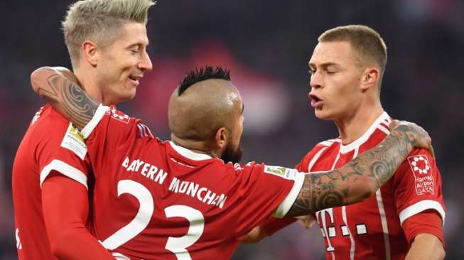 Bantai Augsburg, Bayern Makin Kokoh di Puncak Klasemen