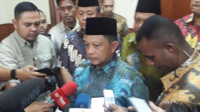 Polisi Dilarang Foto Bareng Peserta Pilkada dan Unggah ke Medsos