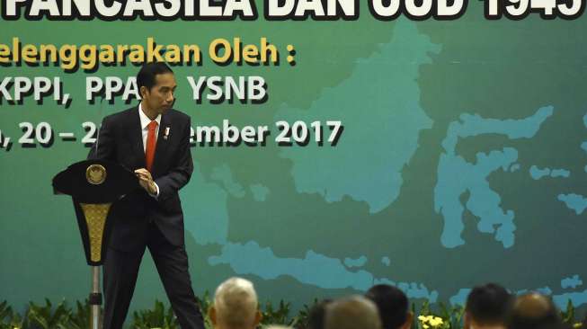 Presiden Joko Widodo menghadiri Simposium Nasional Kebudayaan di Jakarta, Senin (20/11).