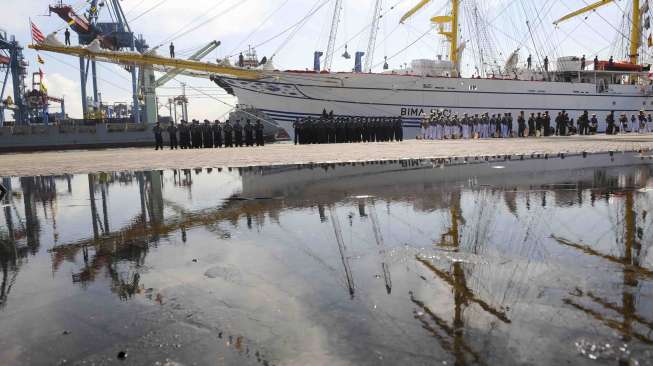 Pelepasan Satgas Sail Sabang di Dermaga Terminal JICT 2, Pelabuhan Tanjung Priok, Jakarta Utara, Senin (20/11).