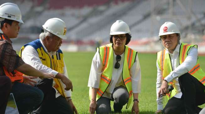 Meninjau Stadion Utama Gelora Bung Karno, Arena Aquatic serta Istora Senayan.