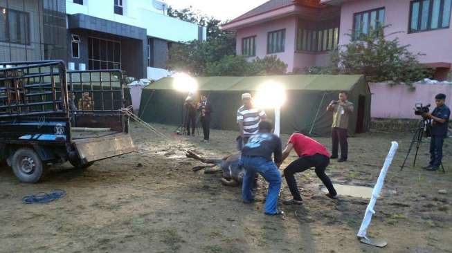 Rangkaian puncak upacara pernikahan adat (Manopot Horja) pasangan Bobby Nasution dan Kahiyang Ayu, mulai digelar di Medan, Jumat (24/11/2017), dengan diisi berbagai sesi acara. [Media Center Medan Pernikahan Bobby-Kahiyang]