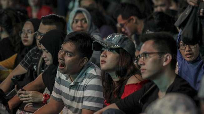 Penyanyi solo era 90an Reza Artamevia tampil memukau ribuan pengunjung dalam event bertajuk The 90s Festival di Gambir Expo, Kemayoran, Jakarta, Sabtu (25/11). Reza sukses mengobati rasa rindu penggemarnya lewat sejumlah lagu lawas. [Kurniawan Mas'ud]