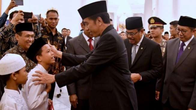 Maulid Nabi, Jokowi Posisikan Anak Yatim Setingkat Pejabat