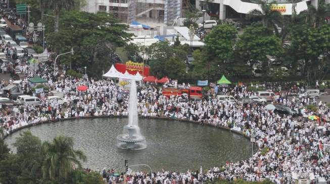 Kenakan Blangkon, Peserta Reuni 212 Yogyakarta Bak Prajurit Keraton