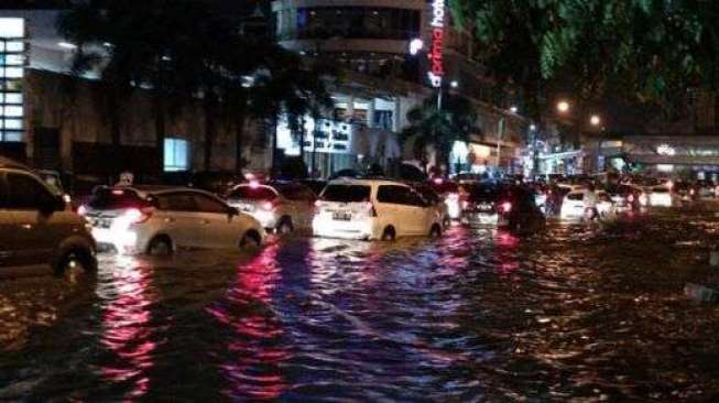 Kota Medan 'Dikepung' Banjir