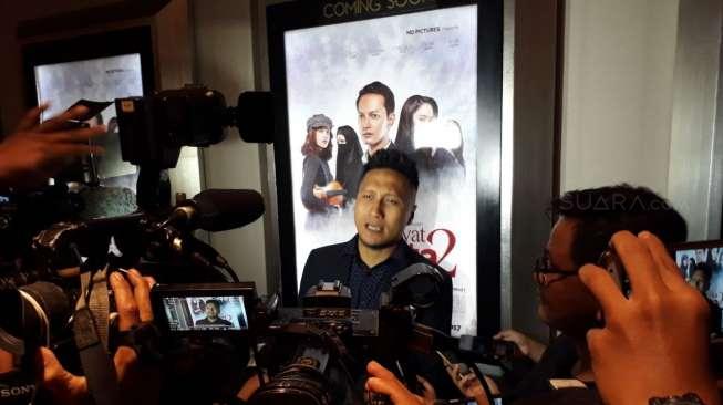 Arie Untung ditemui usai gala primer film Ayat-ayat Cinta 2, di XXI Plaza Indonesia, Rabu (6/12/2017) [suara.com/Ismail]