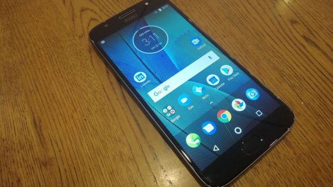 Moto G5S Plus. [Suara.com/Aditya Gema Pratomo]