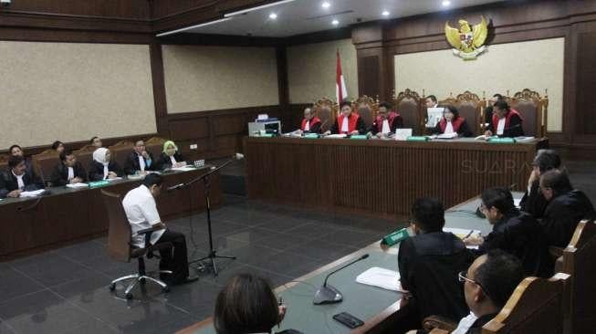 Sidang dakwaan Setya Novanto di pengadilan Tipikor, Jakarta, Rabu (13/12).