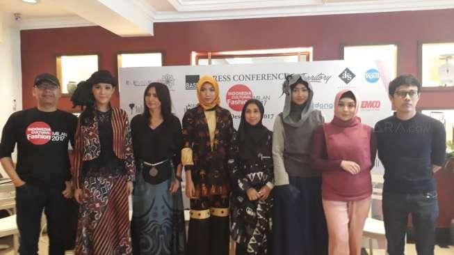 Empat Brand Lokal Pamerkan Kain Nusantara di Milan