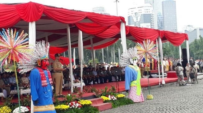 Anies Jadi Inspektur Upacara Hari Bela Negara di Monas