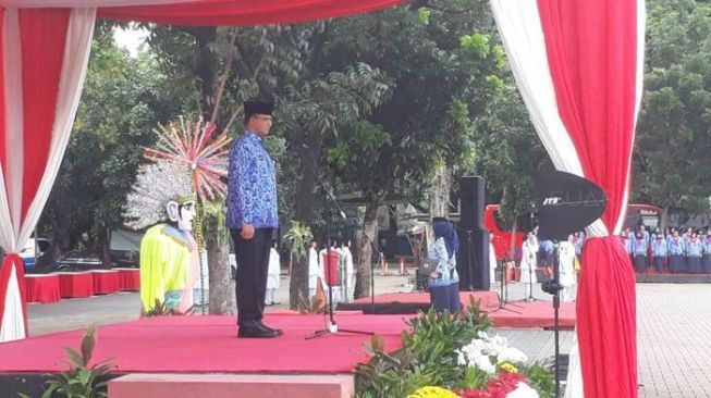 Peringati Hari Ibu, Anies: Dulu Tak Ada Ponsel Perempuan Berjuang