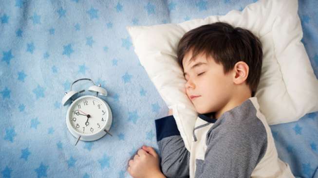 Jangan Biasakan Anak Tidur di Atas Pukul 9 Malam, Ini Bahayanya!