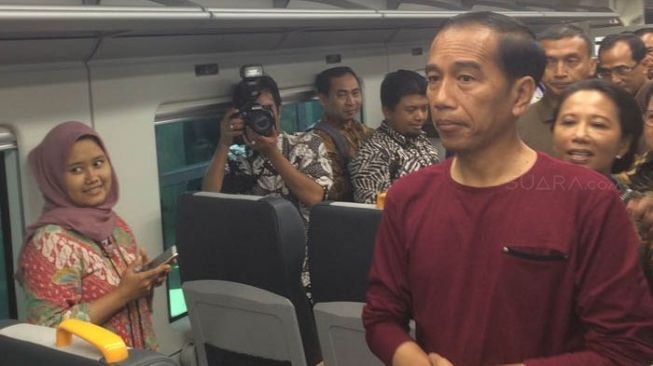 Jokowi Berharap Tarif KA Bandara Soetta Disubsidi Pemprov DKI