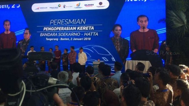 Jokowi Resmikan Pengoperasian Kereta Api Bandara Soeta