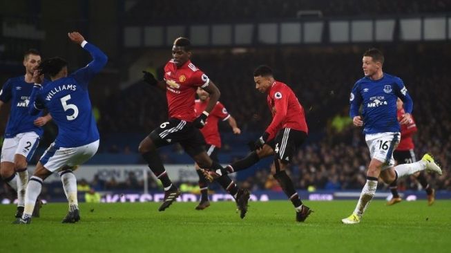 Jesse Lingard mencetak gol kedua MU di laga kontra Everton [AFP]