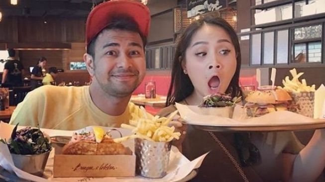 Mesranya Raffi Ahmad-Nagita Slavina di Dubai